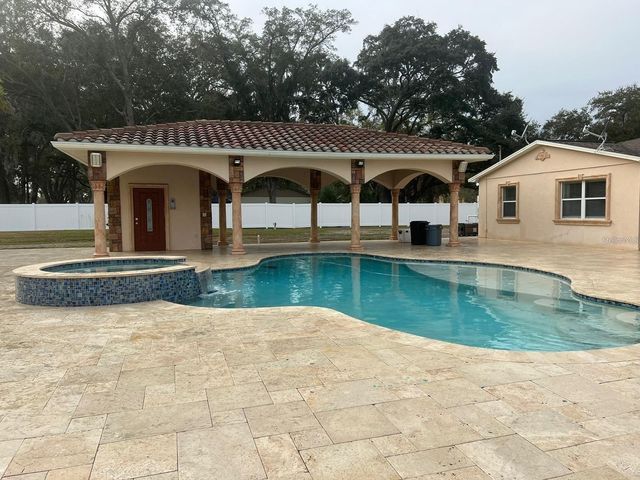 5602 JOYNER ROAD, Tampa, FL 33624