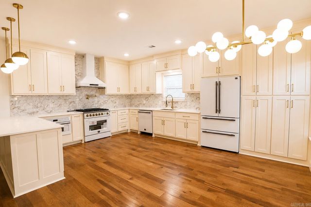 11214 Jamestown Drive, Little Rock, AR 72211