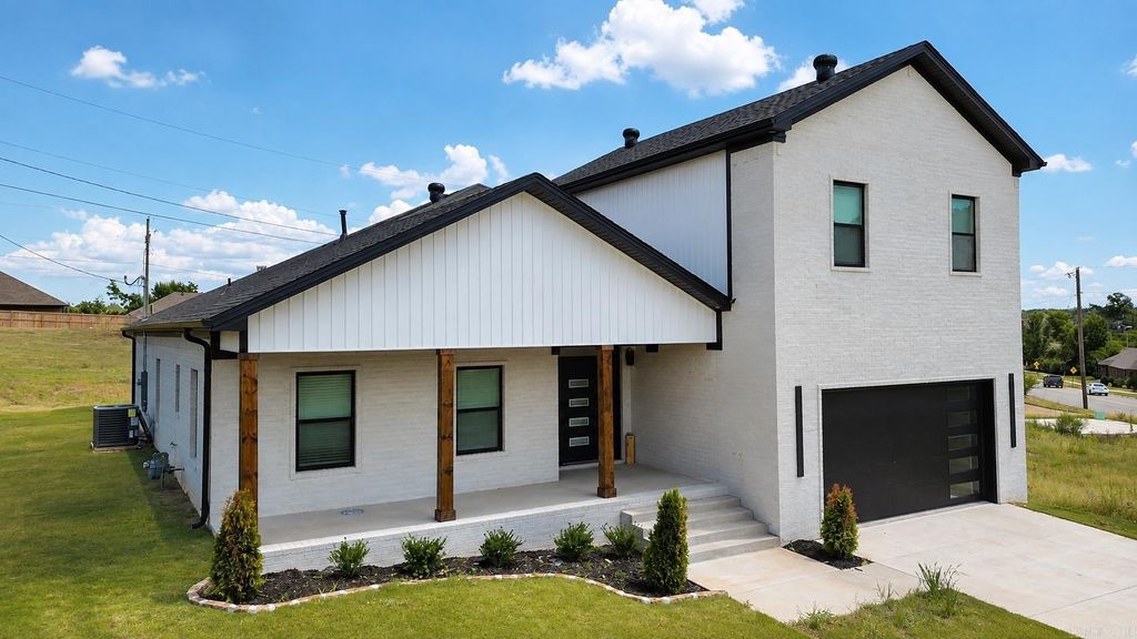 11214 Jamestown Drive, Little Rock, AR 72211