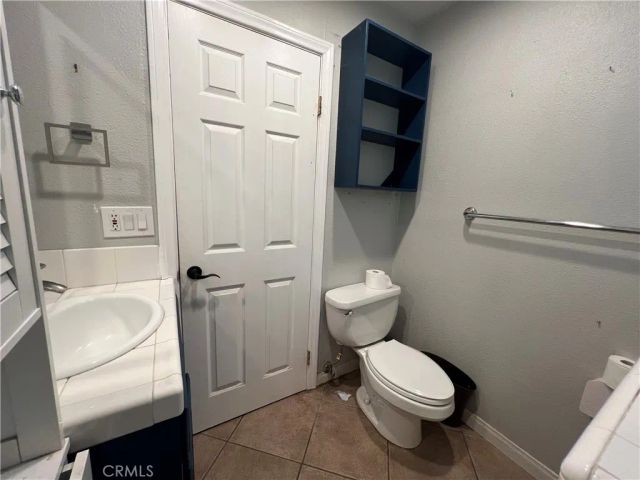 24867 Felsen, Crestline, CA 92325