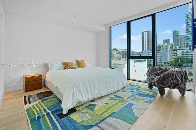 788 NE 23rd St 202, Miami, FL 33137