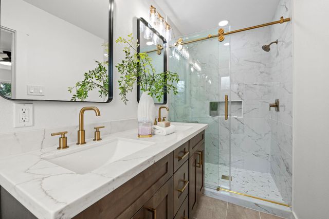 1402 Lehman Street, Houston, TX 77018