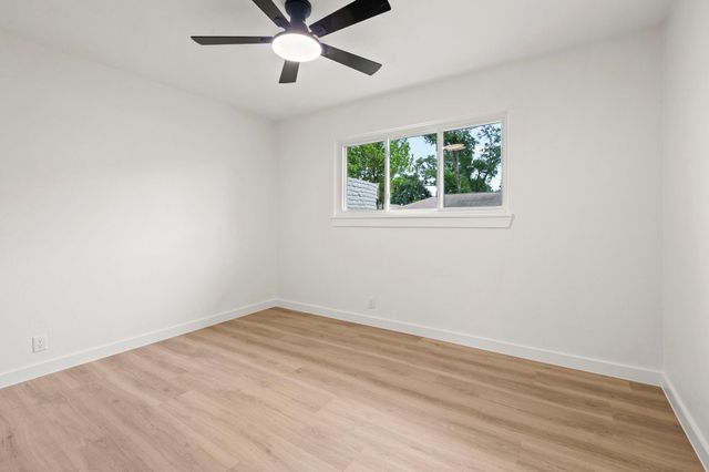 1402 Lehman Street, Houston, TX 77018