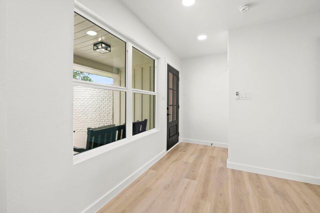 1402 Lehman Street, Houston, TX 77018