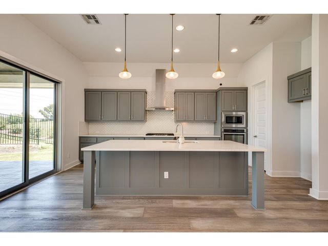 523 Baldovino SKWY, Lakeway, TX 78738