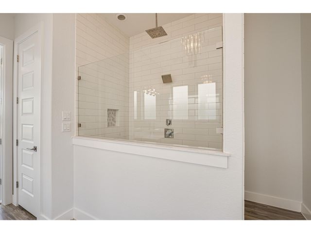 523 Baldovino SKWY, Lakeway, TX 78738