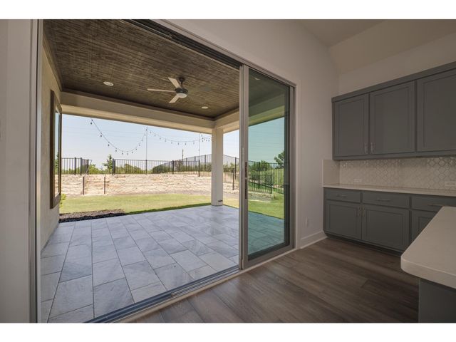 523 Baldovino SKWY, Lakeway, TX 78738