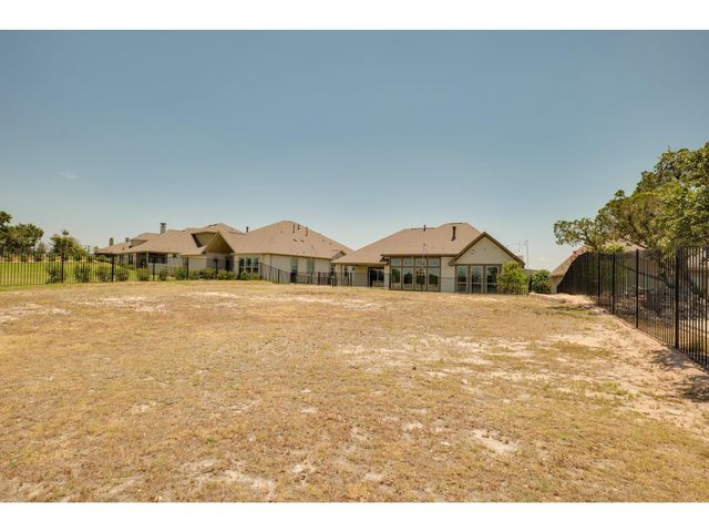523 Baldovino SKWY, Lakeway, TX 78738