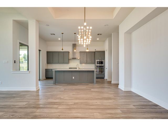 523 Baldovino SKWY, Lakeway, TX 78738