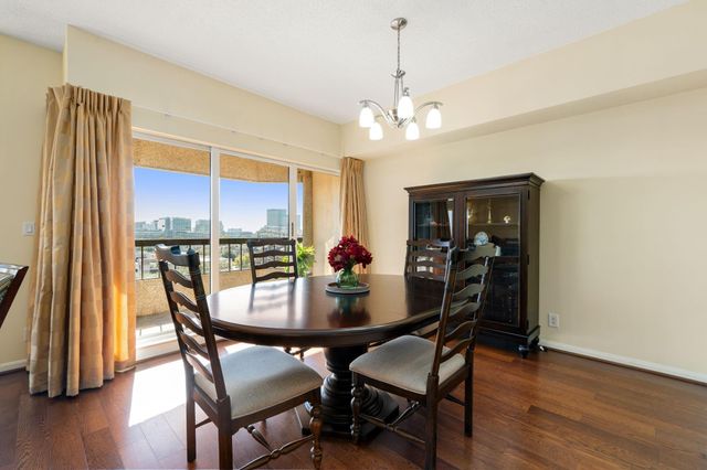 2001 Holcombe Boulevard 803, Houston, TX 77030