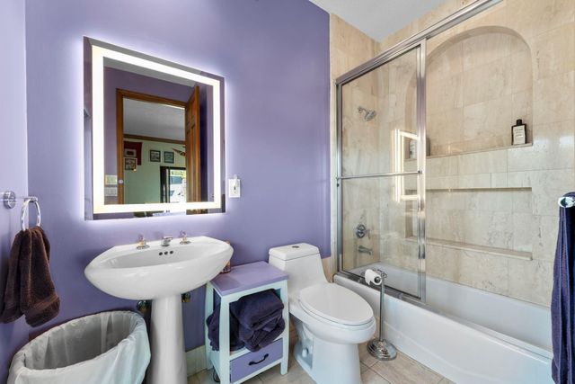 2865 NE 19th Street, Pompano Beach, FL 33062