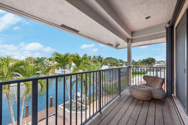 2865 NE 19th Street, Pompano Beach, FL 33062