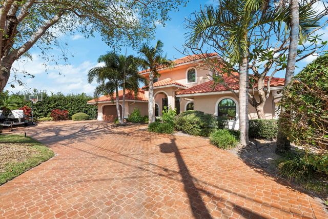 2865 NE 19th Street, Pompano Beach, FL 33062