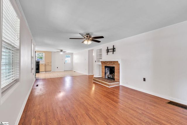 150 Pruitt Drive, Greenville, SC 29607