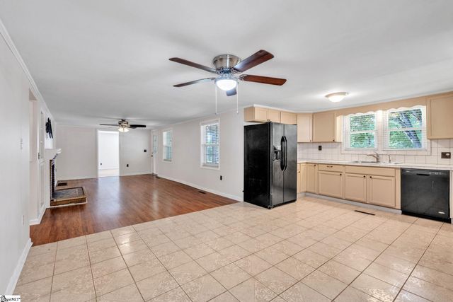 150 Pruitt Drive, Greenville, SC 29607