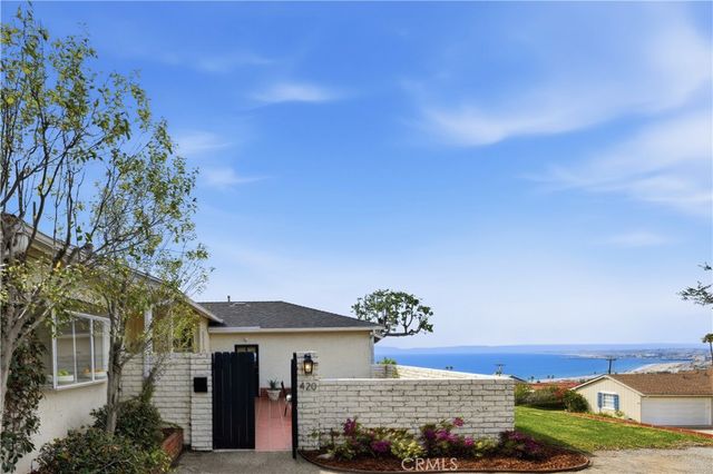420 Via Malaga, Redondo Beach, CA 90277