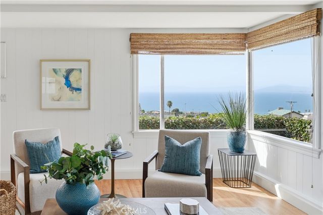 420 Via Malaga, Redondo Beach, CA 90277