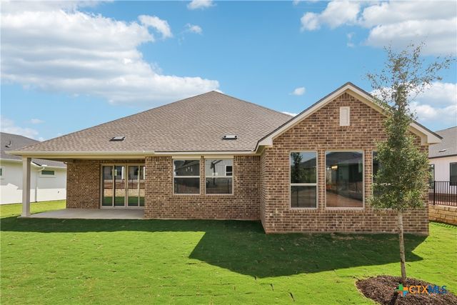 207 Sprinting Peak Drive, San Marcos, TX 78666