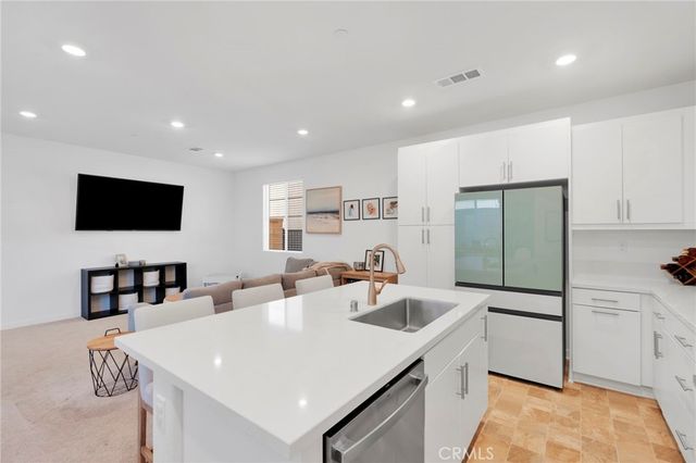 16604 Quince Lane, Fontana, CA 92336