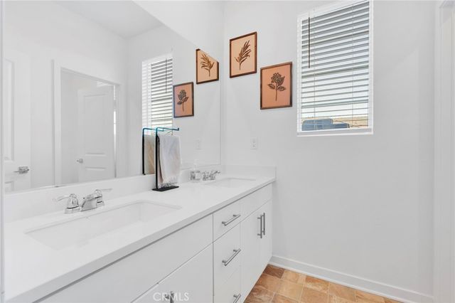 16604 Quince Lane, Fontana, CA 92336