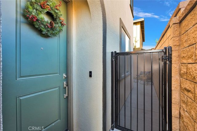 16604 Quince Lane, Fontana, CA 92336