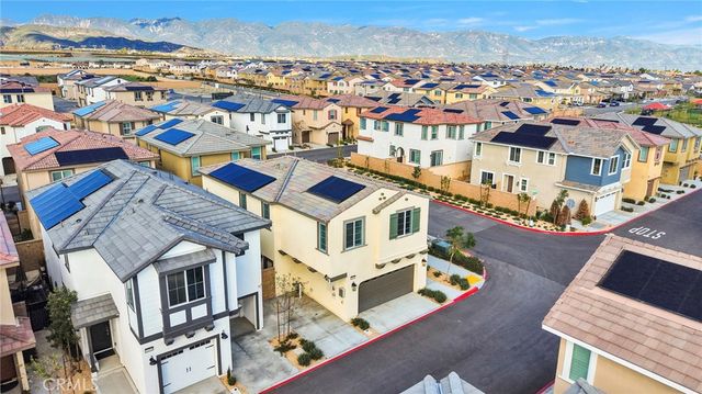 16604 Quince Lane, Fontana, CA 92336