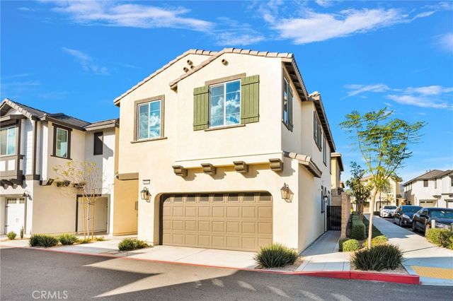 16604 Quince Lane, Fontana, CA 92336