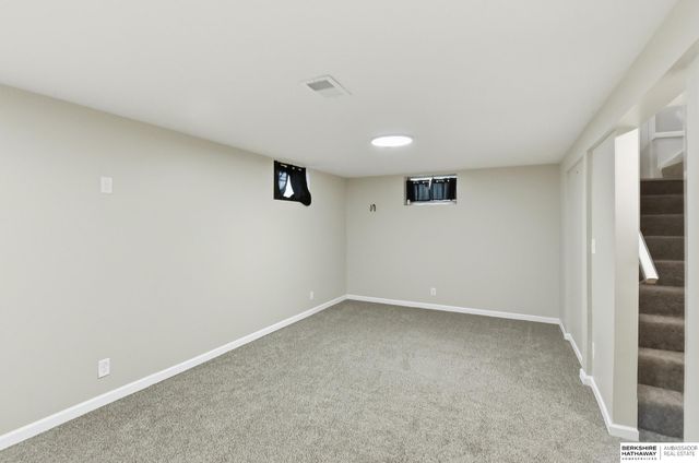 3800 N 11th Street, Lincoln, NE 68521