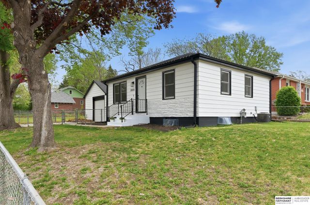 3800 N 11th Street, Lincoln, NE 68521