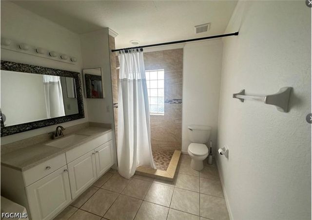 2115 NW 19th AVE, Cape Coral, FL 33993