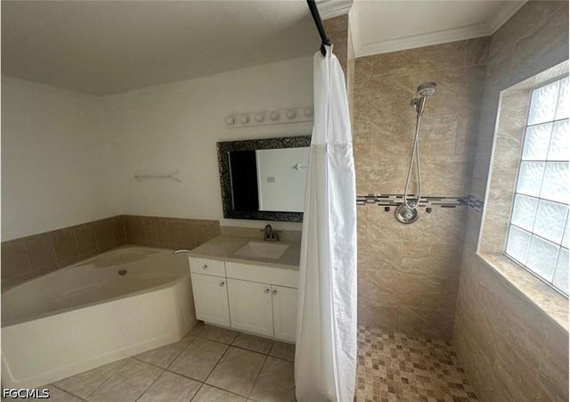 2115 NW 19th AVE, Cape Coral, FL 33993