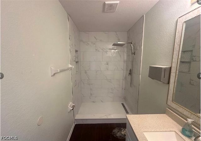 2115 NW 19th AVE, Cape Coral, FL 33993