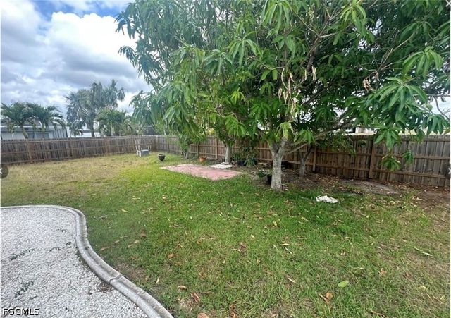 2115 NW 19th AVE, Cape Coral, FL 33993