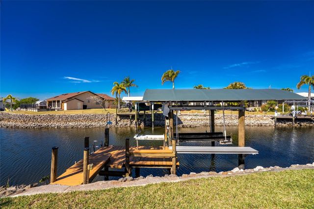 302 SINGAPORE RD, Punta Gorda, FL 33950