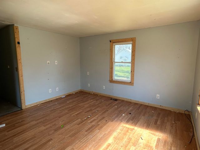 2291 Kenneth Street, Burton, MI 48529
