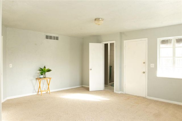 3315 N Villa Avenue, Oklahoma City, OK 73114