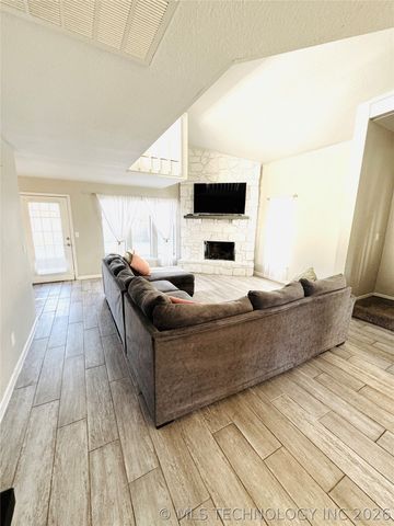 14828 E 34th Street, Tulsa, OK 74134