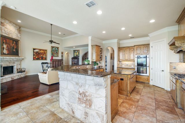 334 SPRINGSIDE, San Antonio, TX 78260