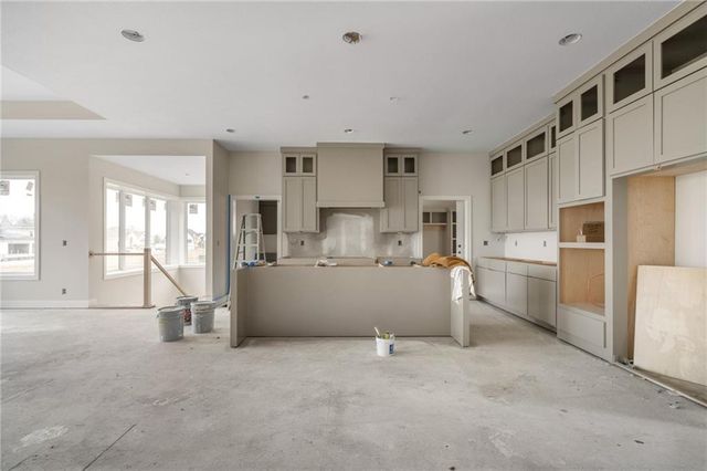 25152 W 141st Terrace, Olathe, KS 66061