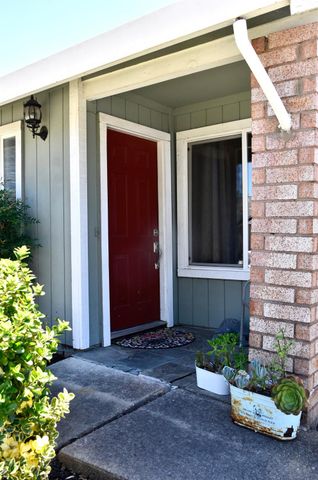 1802 Urbana Way, Sacramento, CA 95833