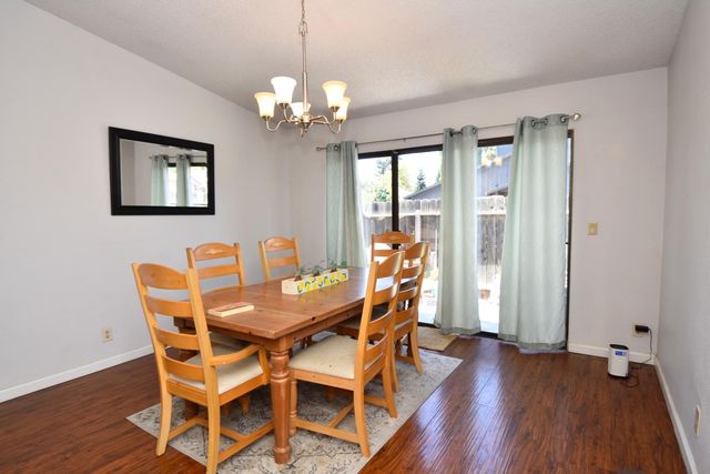 1802 Urbana Way, Sacramento, CA 95833