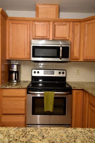 1802 Urbana Way, Sacramento, CA 95833