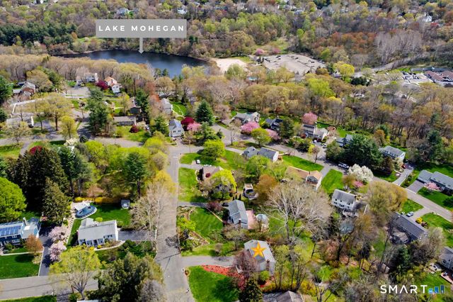 370 Nepas Road, Fairfield, CT 06825