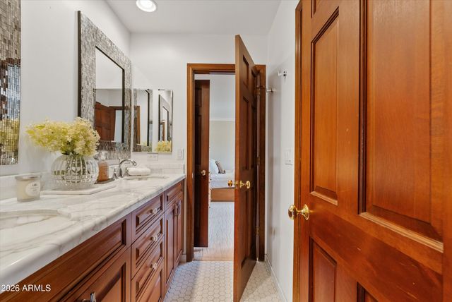 4740 E MARSTON Drive, Paradise Valley, AZ 85253