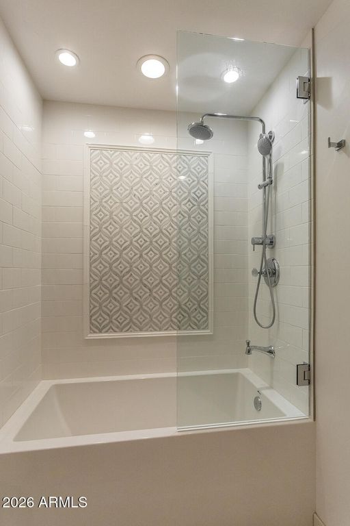 Image 36 of property listing at 4740 E MARSTON Drive, Paradise Valley, AZ 85253