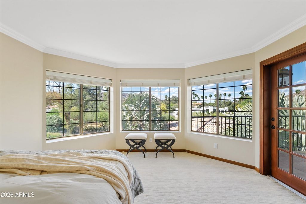 Image 40 of property listing at 4740 E MARSTON Drive, Paradise Valley, AZ 85253