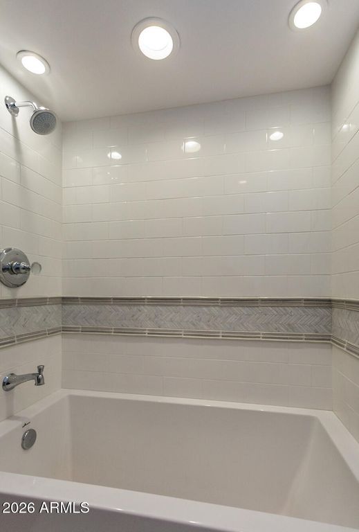 Image 44 of property listing at 4740 E MARSTON Drive, Paradise Valley, AZ 85253