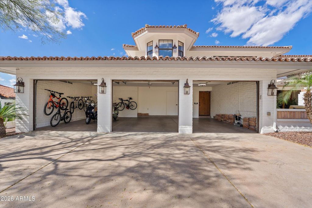 Image 66 of property listing at 4740 E MARSTON Drive, Paradise Valley, AZ 85253