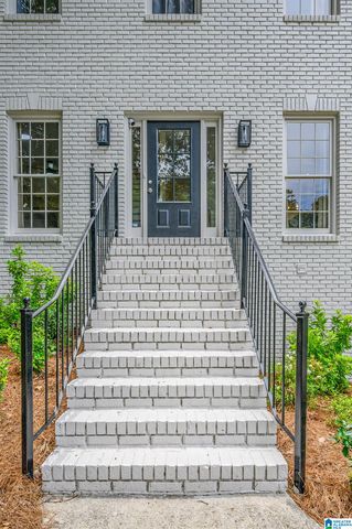 1700 WHITE OAK PLACE, Hoover, AL 35244