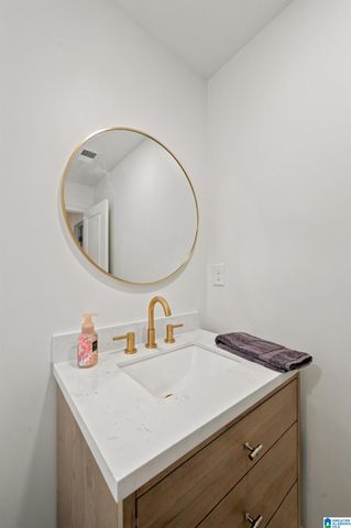 1700 WHITE OAK PLACE, Hoover, AL 35244